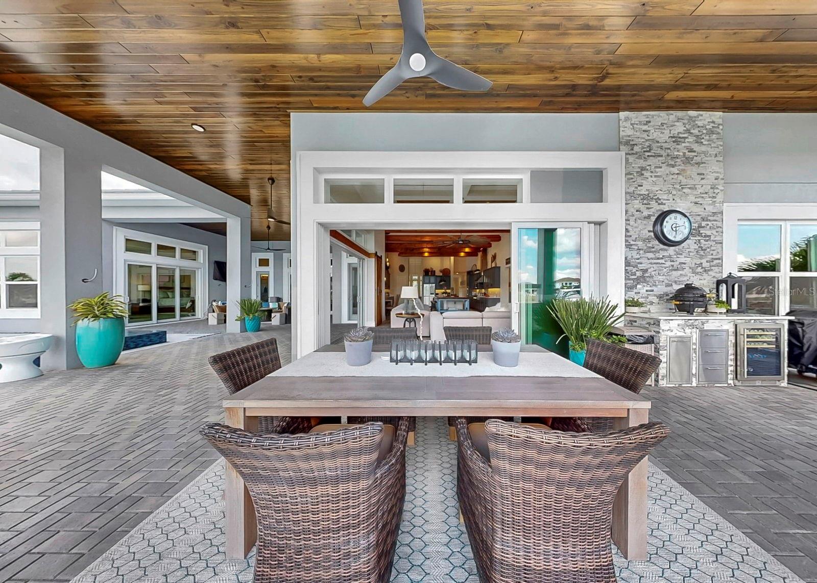 MIRABAY PH 3C-3 - Residential