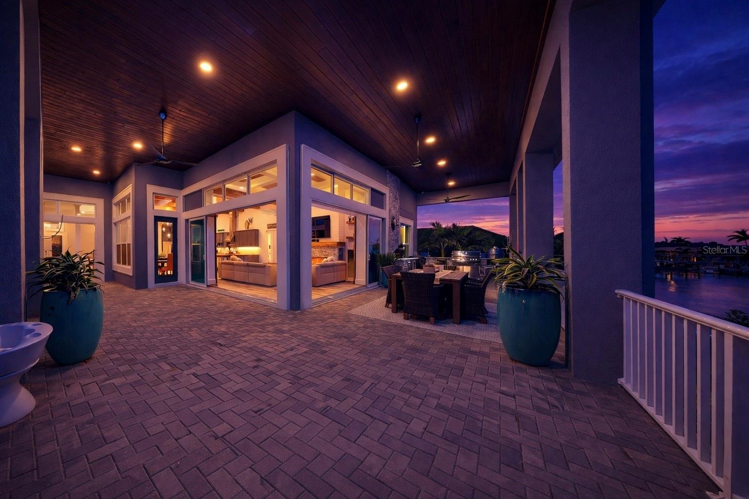 MIRABAY PH 3C-3 - Residential