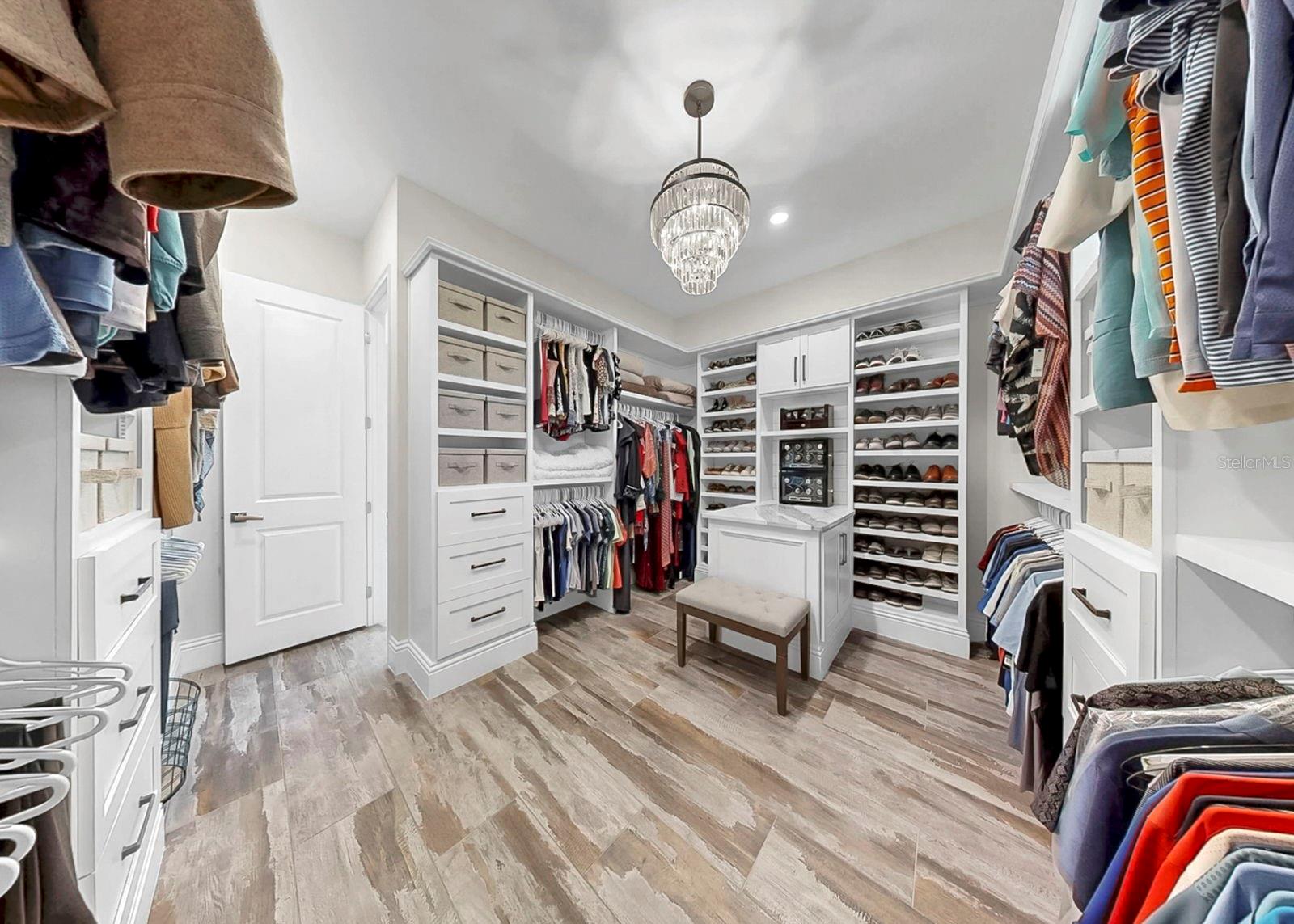 MIRABAY PH 3C-3 - Residential