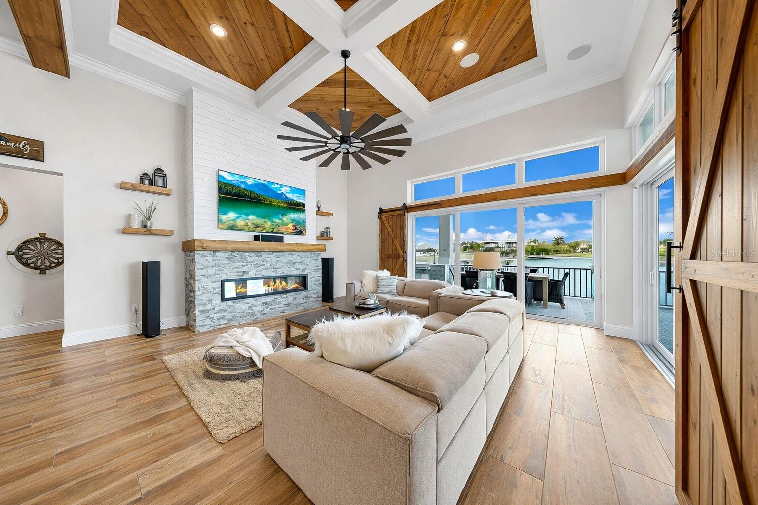 MIRABAY PH 3C-3 - Residential