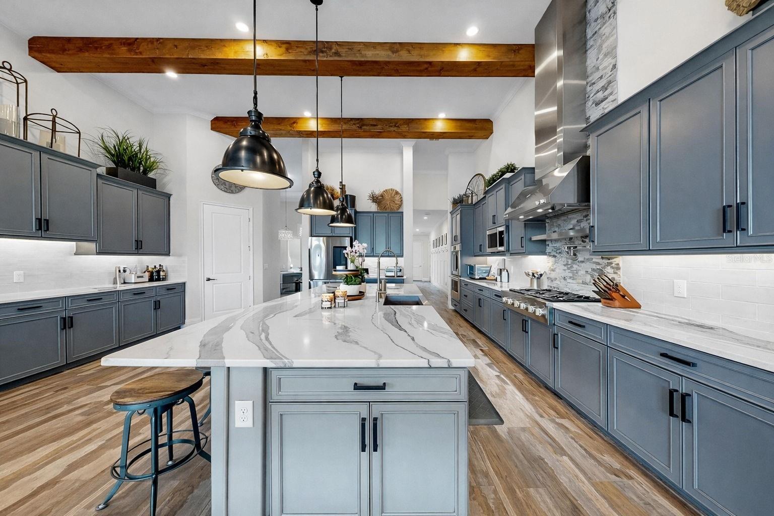 MIRABAY PH 3C-3 - Residential