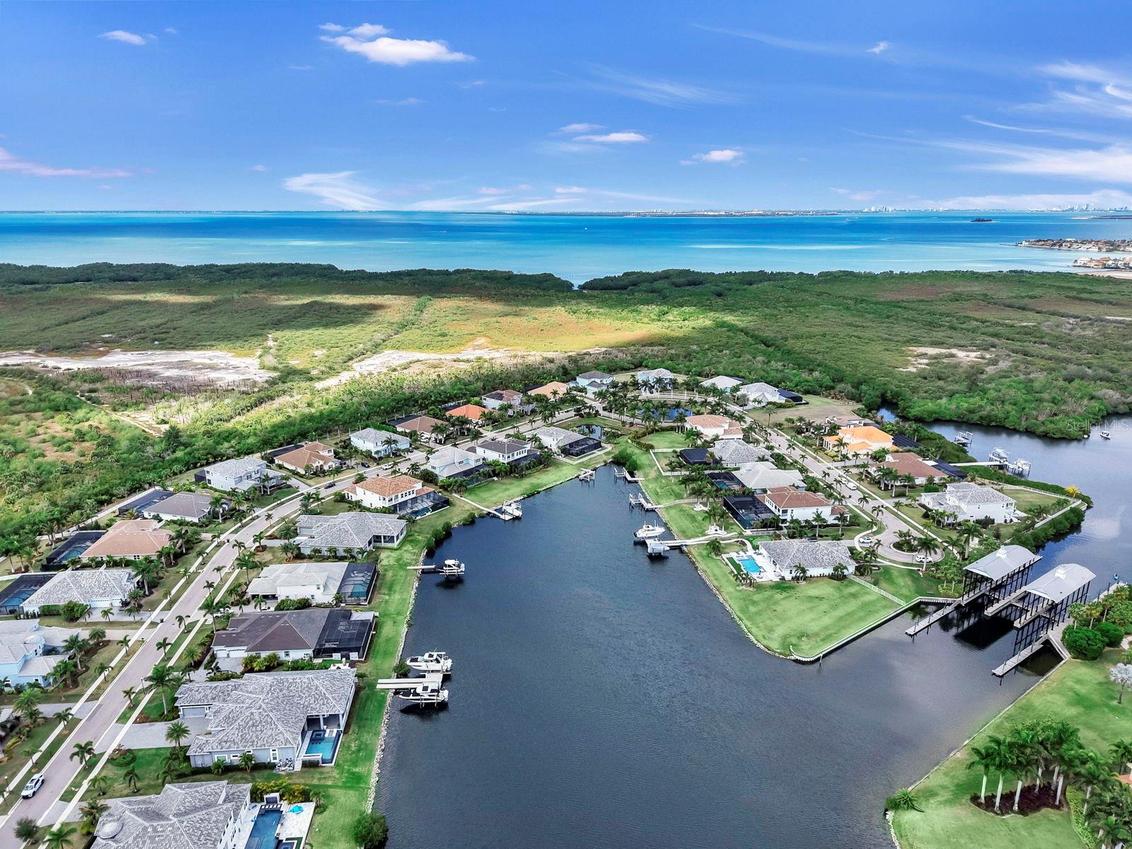 MIRABAY PH 3C-3 - Residential