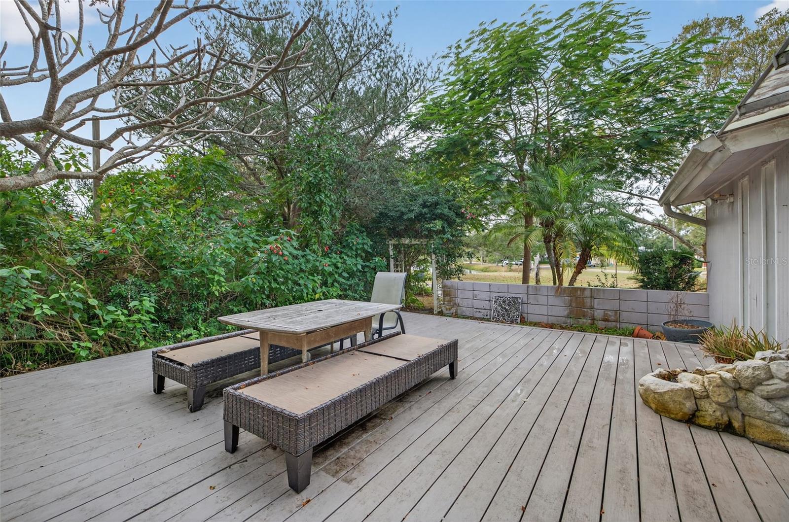 PALM TERRACE - Residential