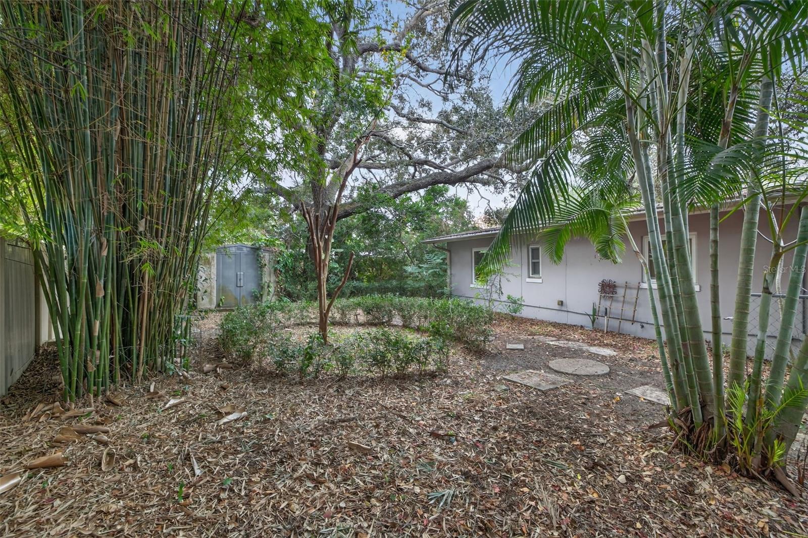 PALM TERRACE - Residential