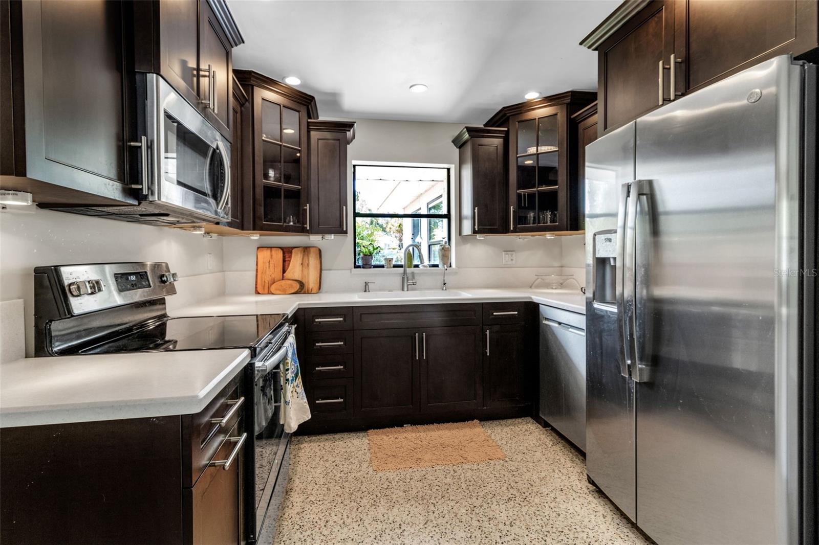 SOUTH GATE - Residential