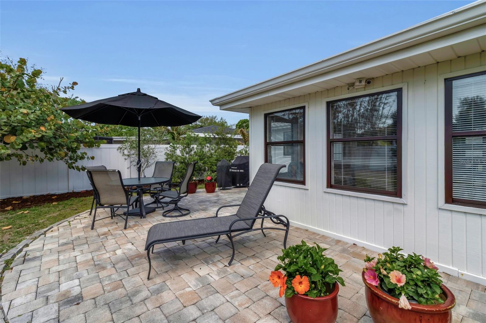 SOUTH GATE - Residential