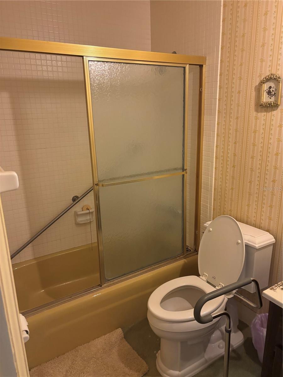 PORT BELLEAIR 3 CONDO - Residential