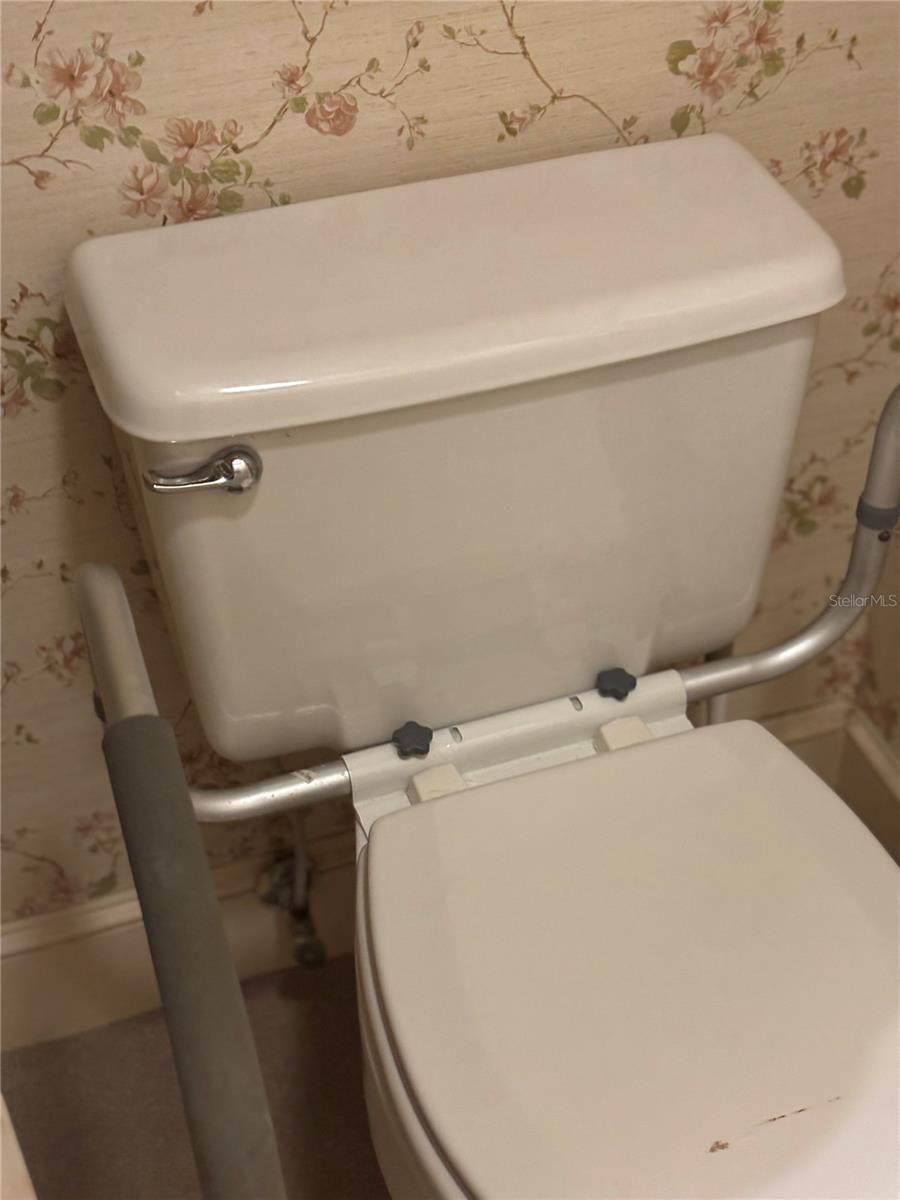 PORT BELLEAIR 3 CONDO - Residential