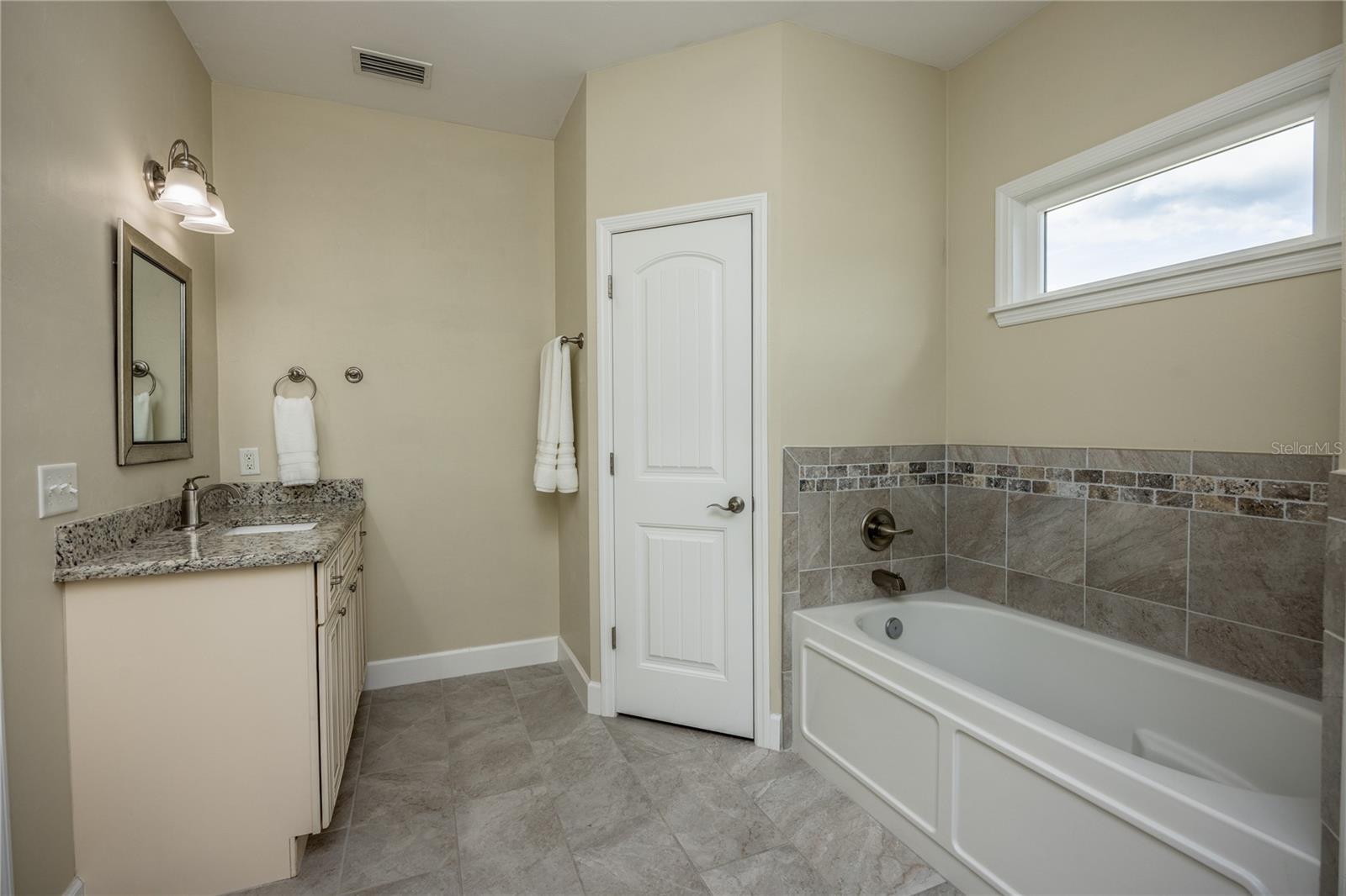 BAILEY ESTATES OF HIGH SPGS - Residential