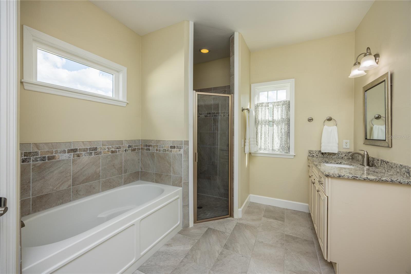 BAILEY ESTATES OF HIGH SPGS - Residential