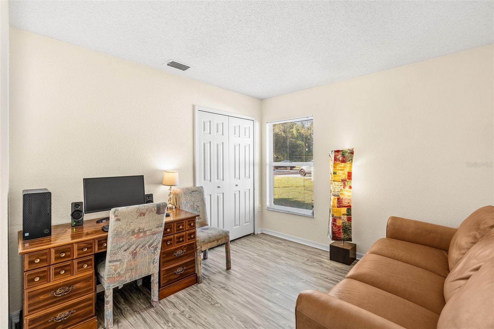 LAKE BERKLEY RESORT - Residential