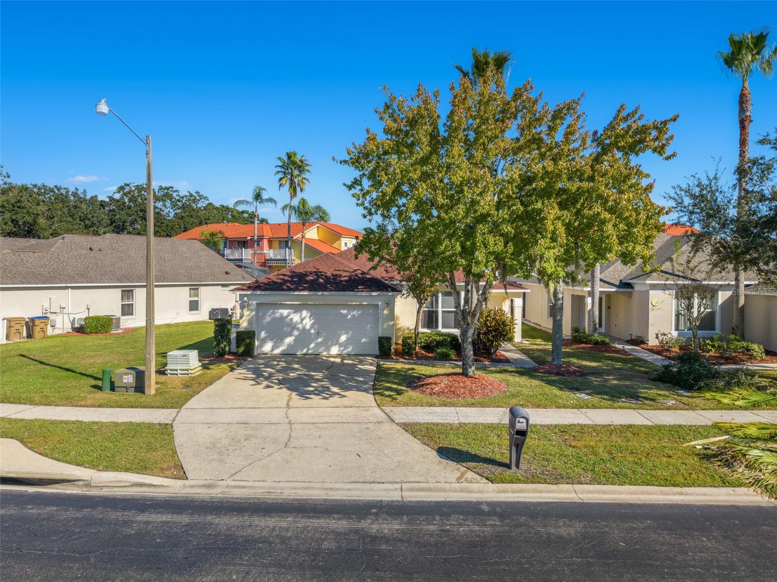 LAKE BERKLEY RESORT - Residential