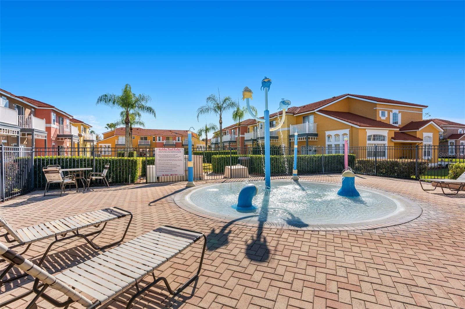 LAKE BERKLEY RESORT - Residential