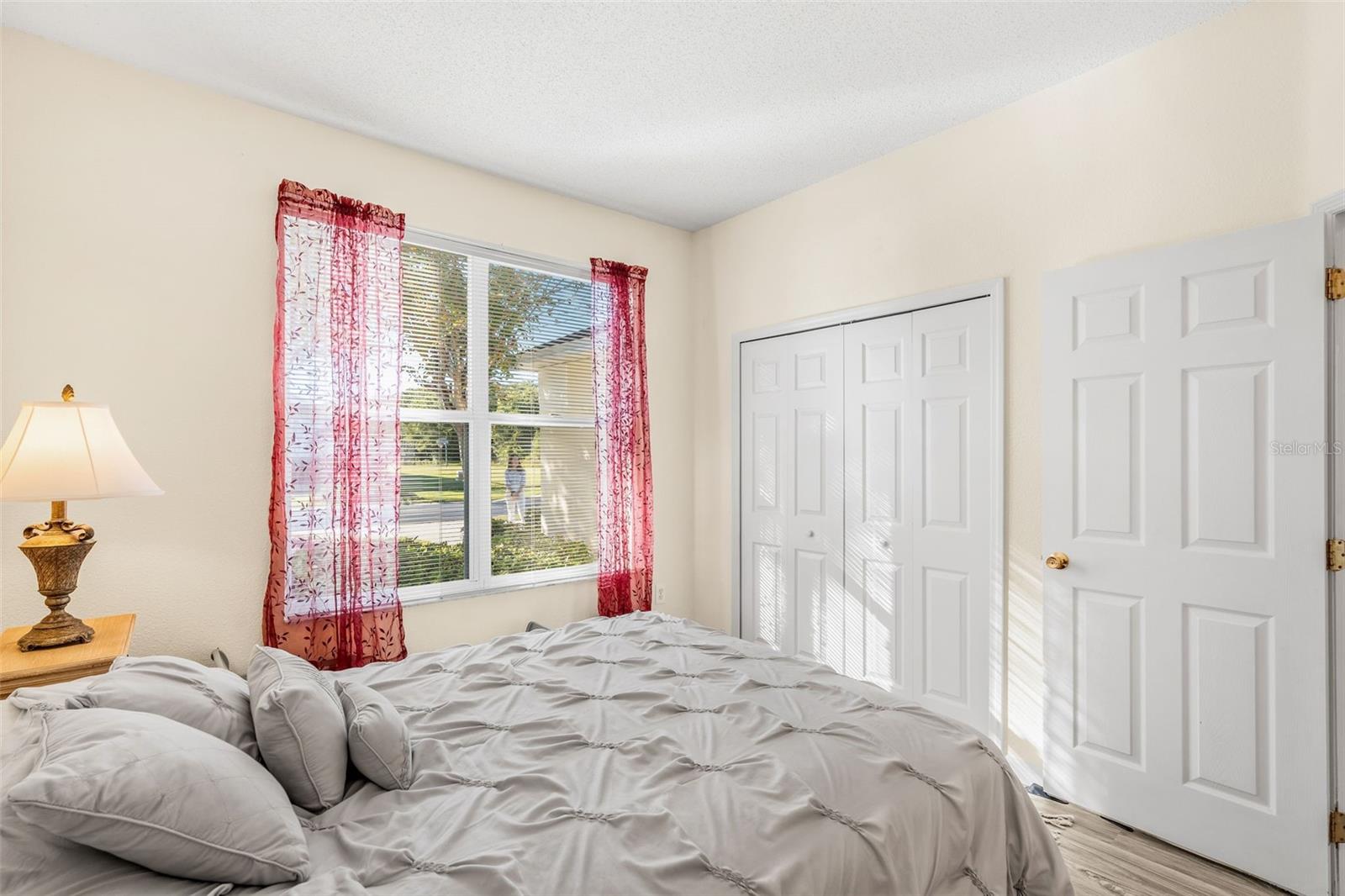 LAKE BERKLEY RESORT - Residential