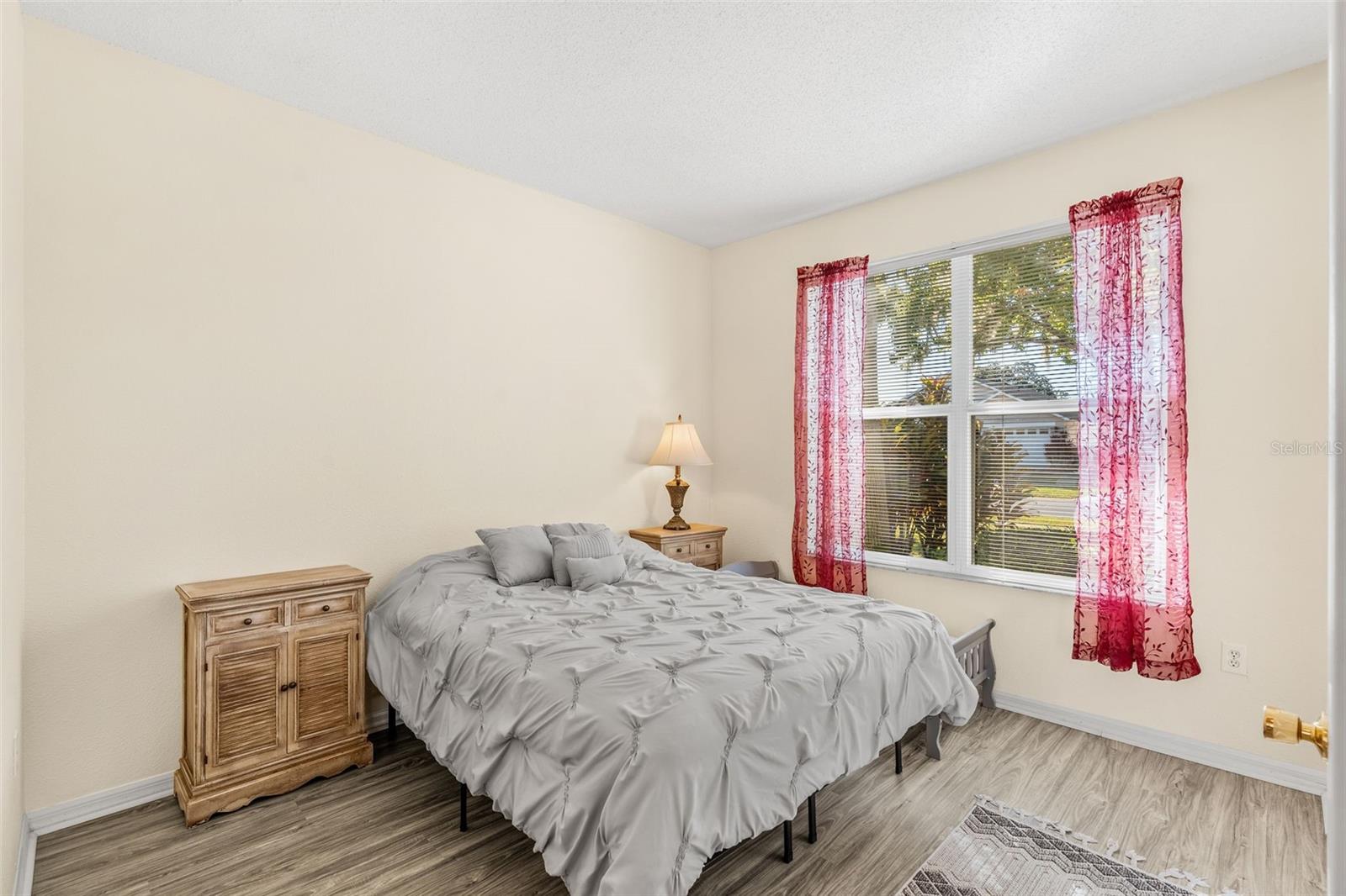 LAKE BERKLEY RESORT - Residential