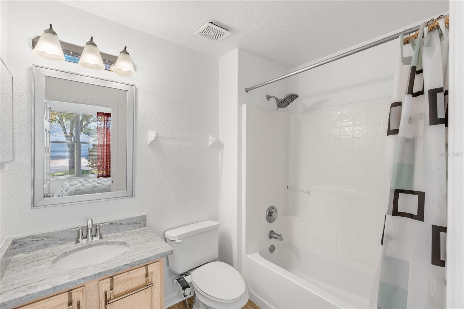 LAKE BERKLEY RESORT - Residential