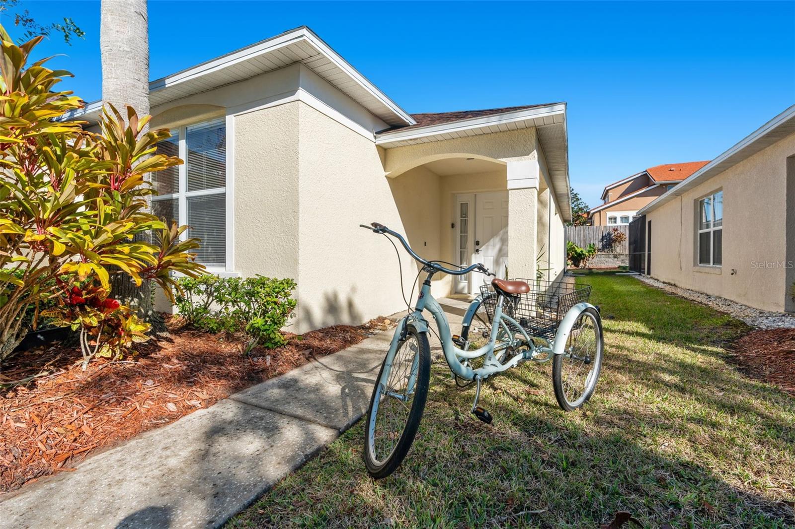 LAKE BERKLEY RESORT - Residential