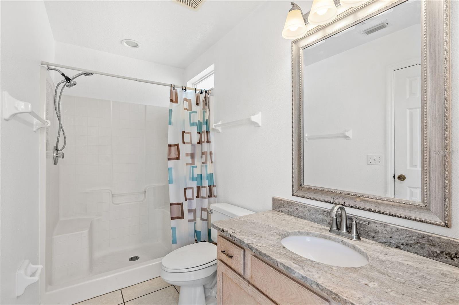 LAKE BERKLEY RESORT - Residential