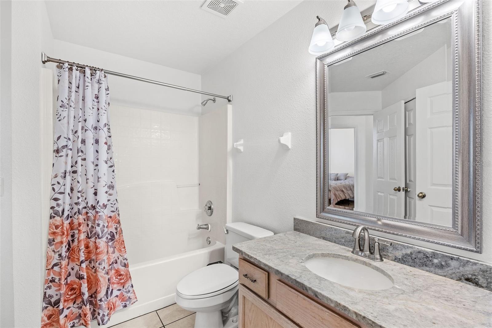 LAKE BERKLEY RESORT - Residential