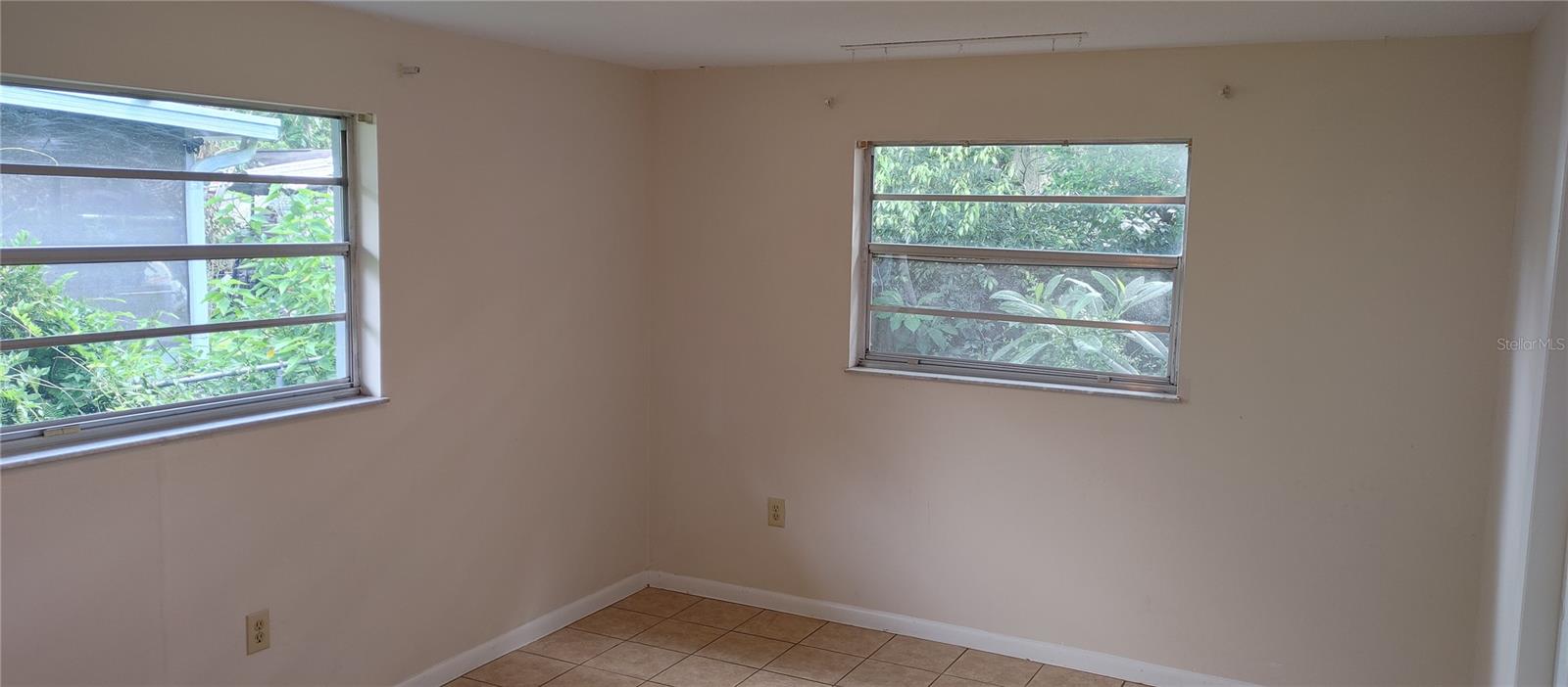 CITY ZEPHYRHILLS - Residential Lease