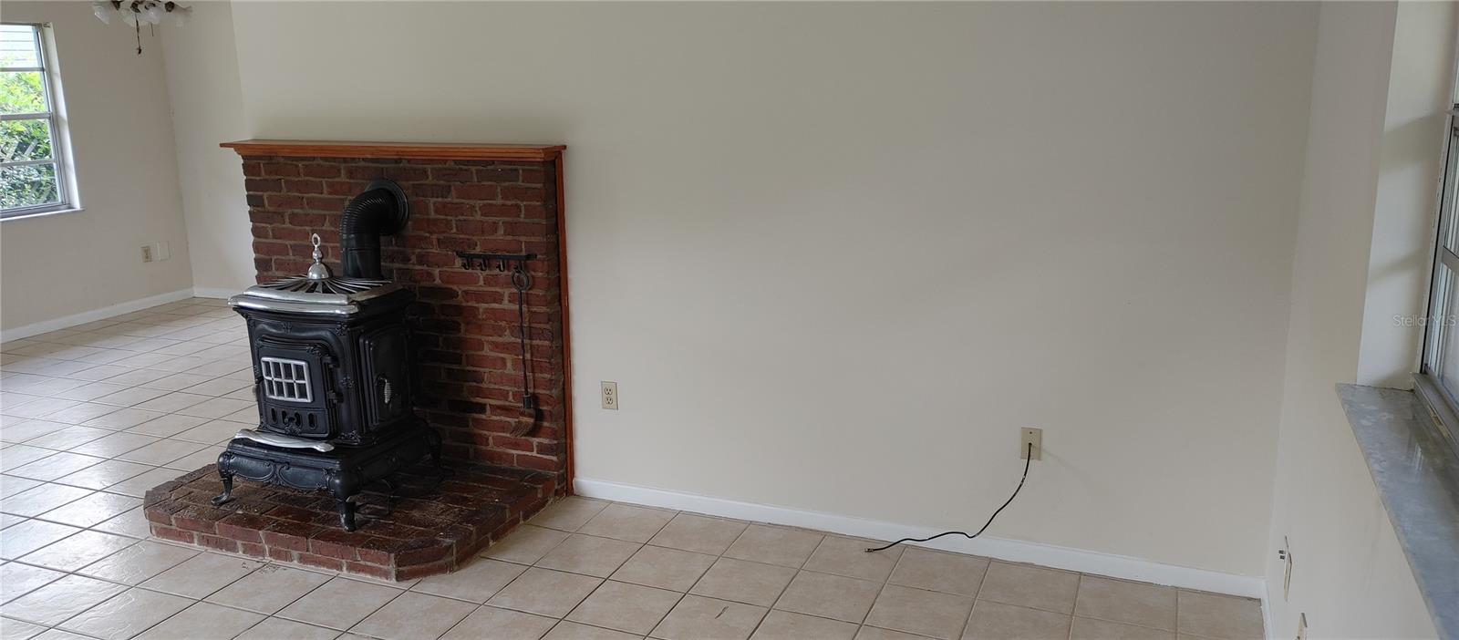 CITY ZEPHYRHILLS - Residential Lease