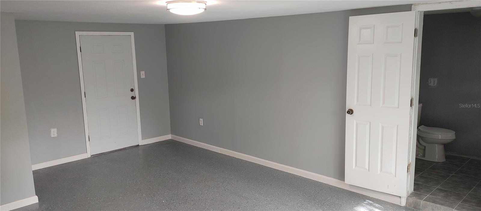 CITY ZEPHYRHILLS - Residential Lease