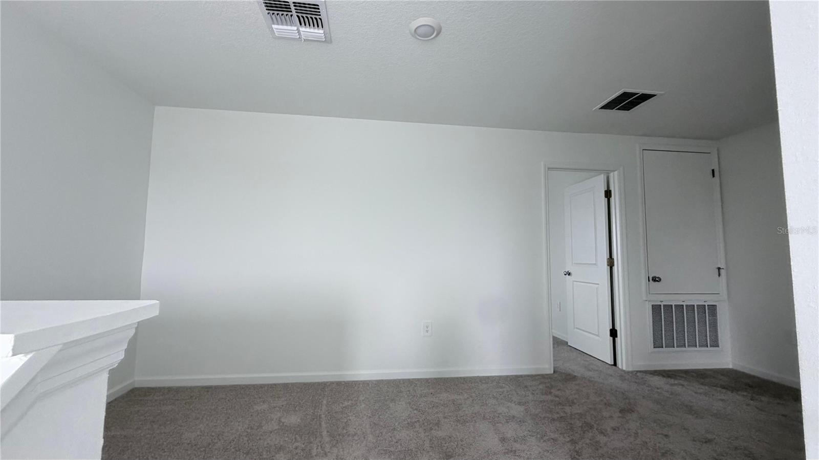 RANCHES AT MCLEOD 40S - Residential Lease