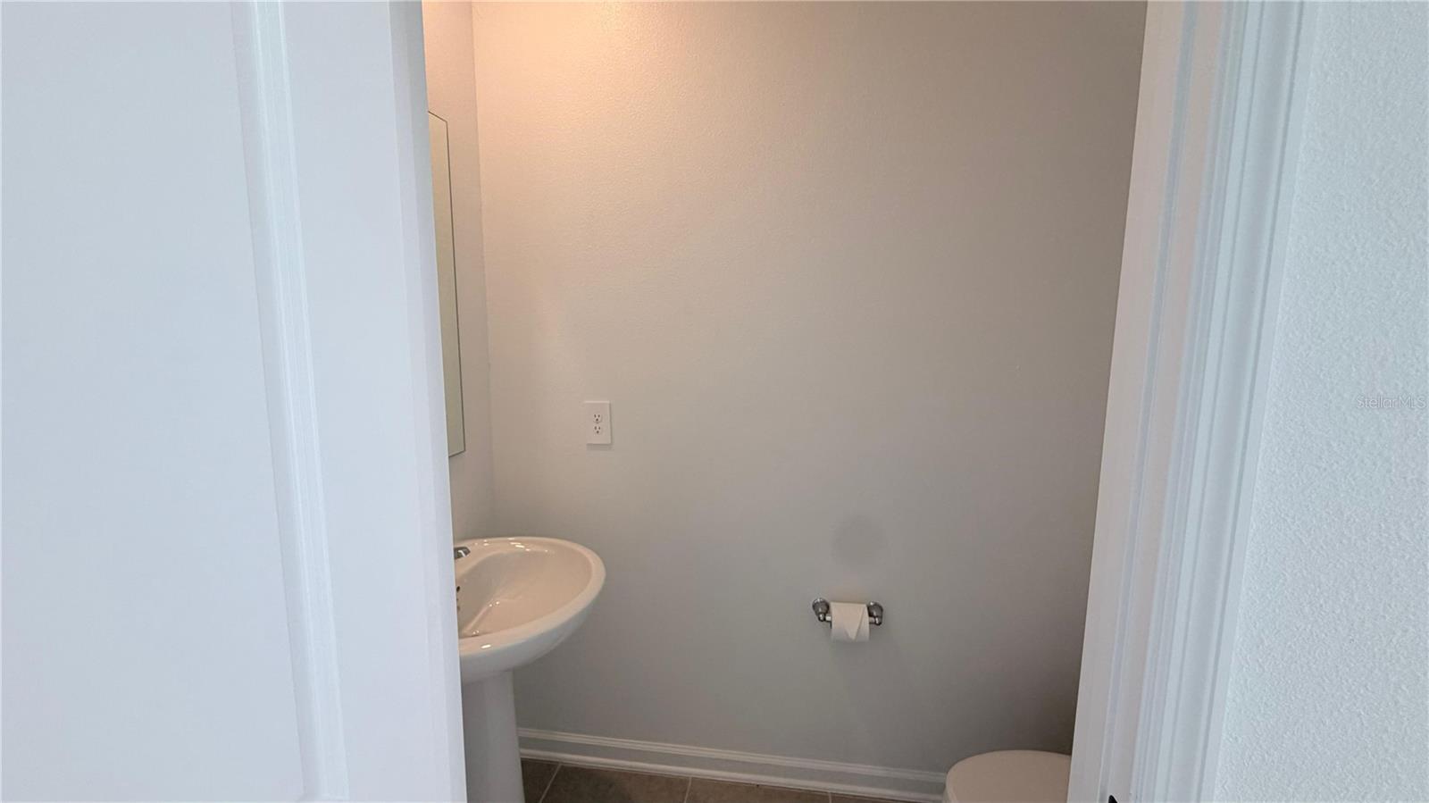 RANCHES AT MCLEOD 40S - Residential Lease