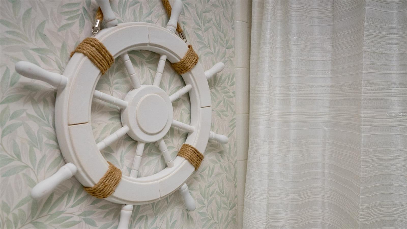 COCONUTS - Residential