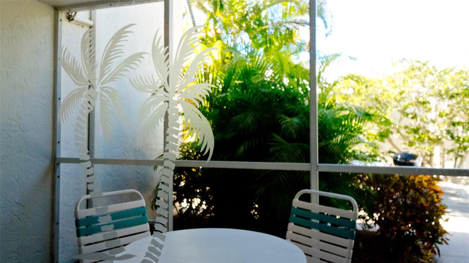 COCONUTS - Residential