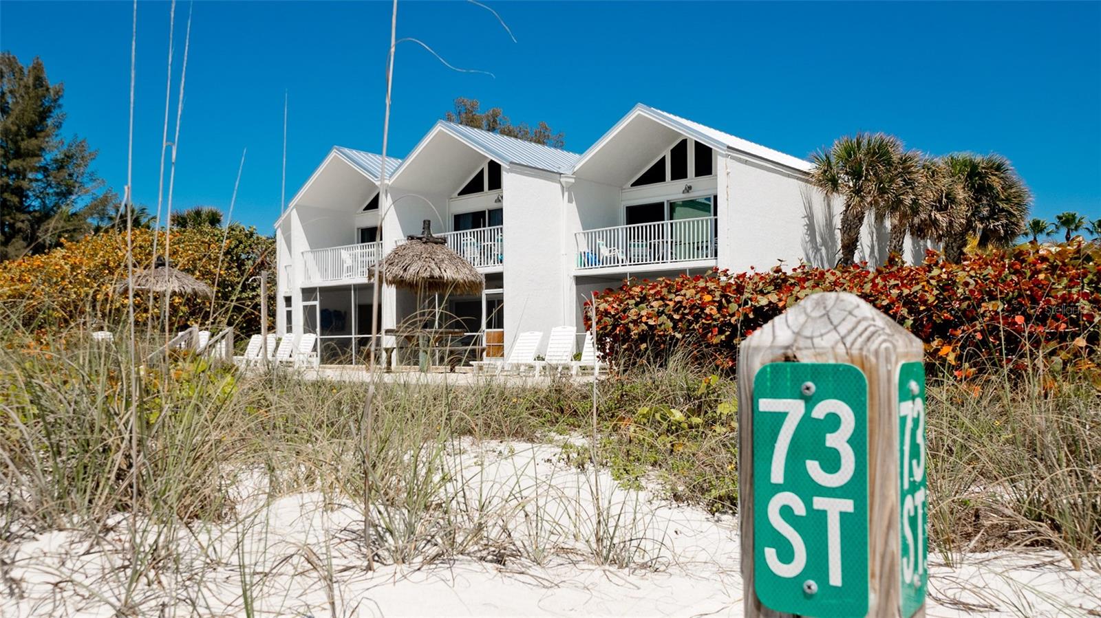 COCONUTS - Residential