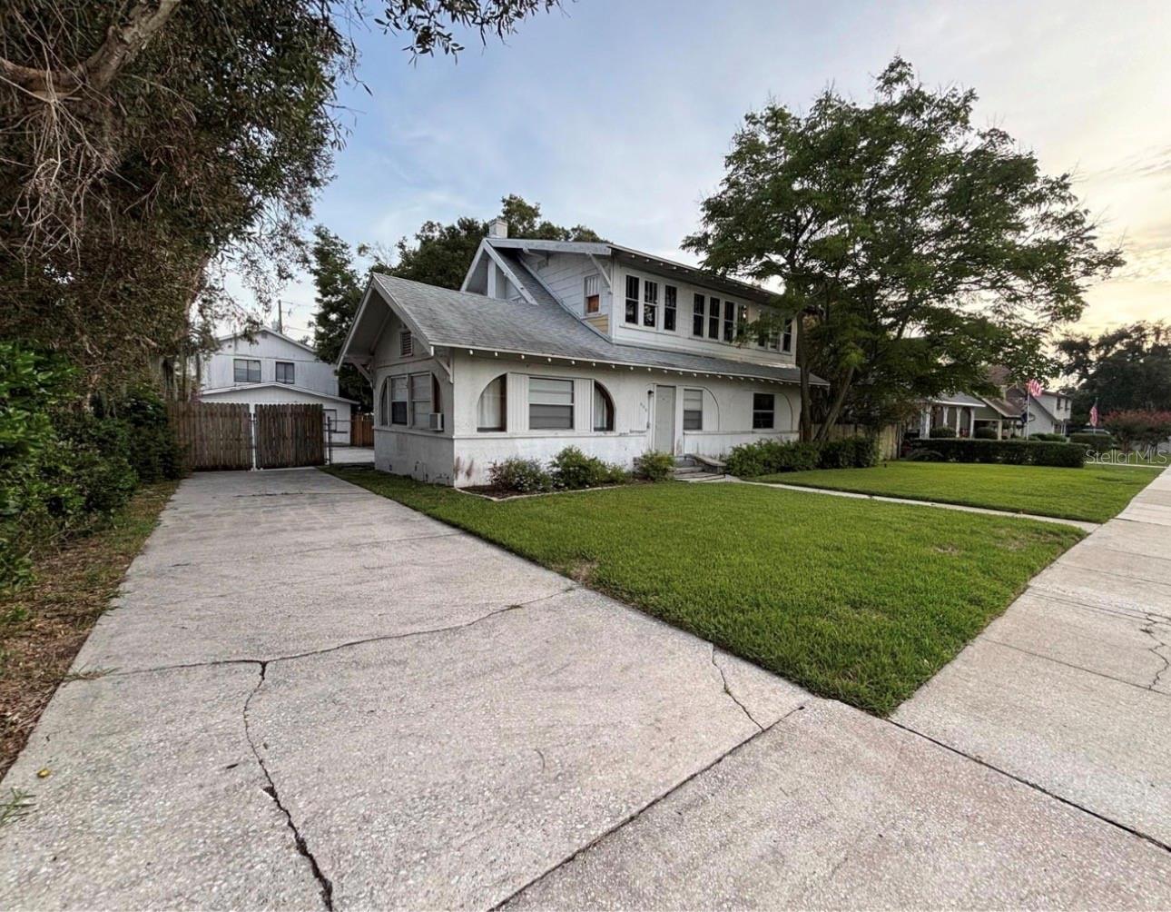 640 AVENUE I NW