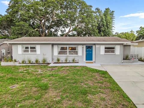 A home in LARGO