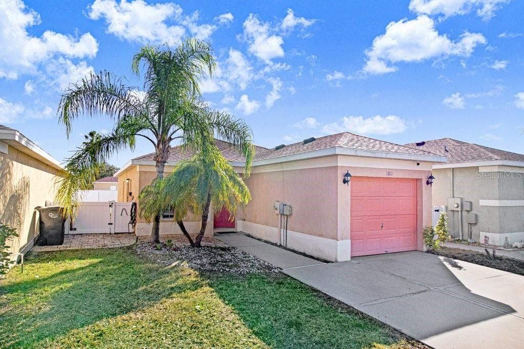 Photo of 2322 28th Avenue E, Palmetto, FL 34221 (MLS # TB8474240)