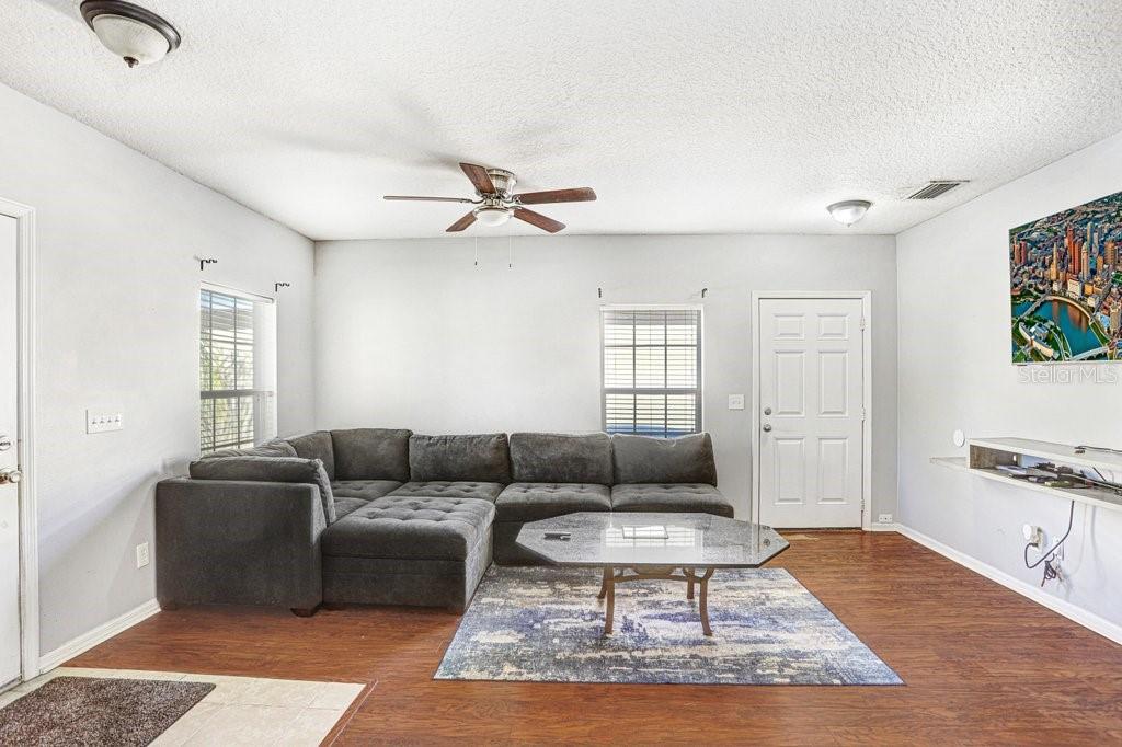 OAK VIEW PH I - Residential