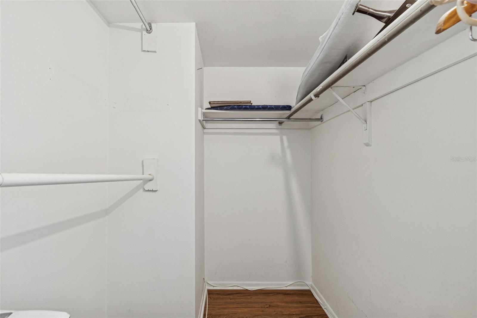 WINSTON PARK NORTHEAST - Residential