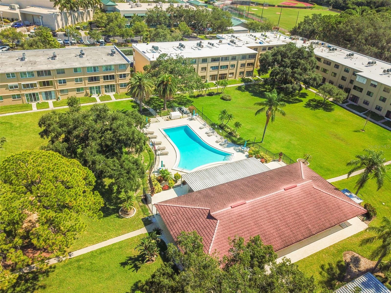 WINSTON PARK NORTHEAST - Residential