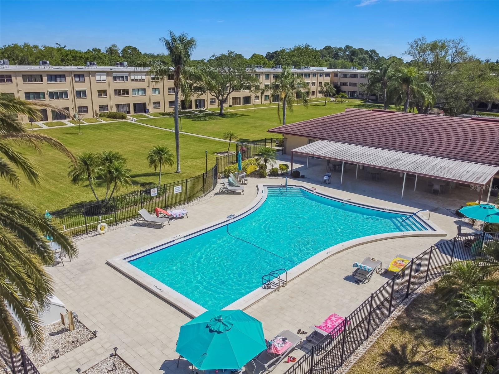 WINSTON PARK NORTHEAST - Residential