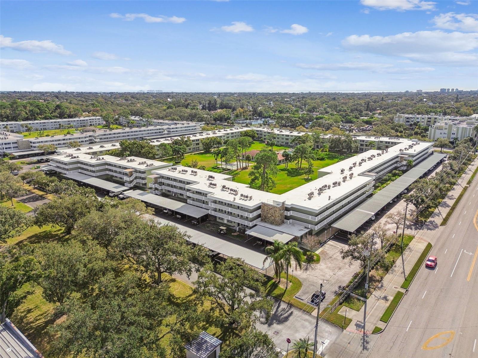 WINSTON PARK NORTHEAST - Residential