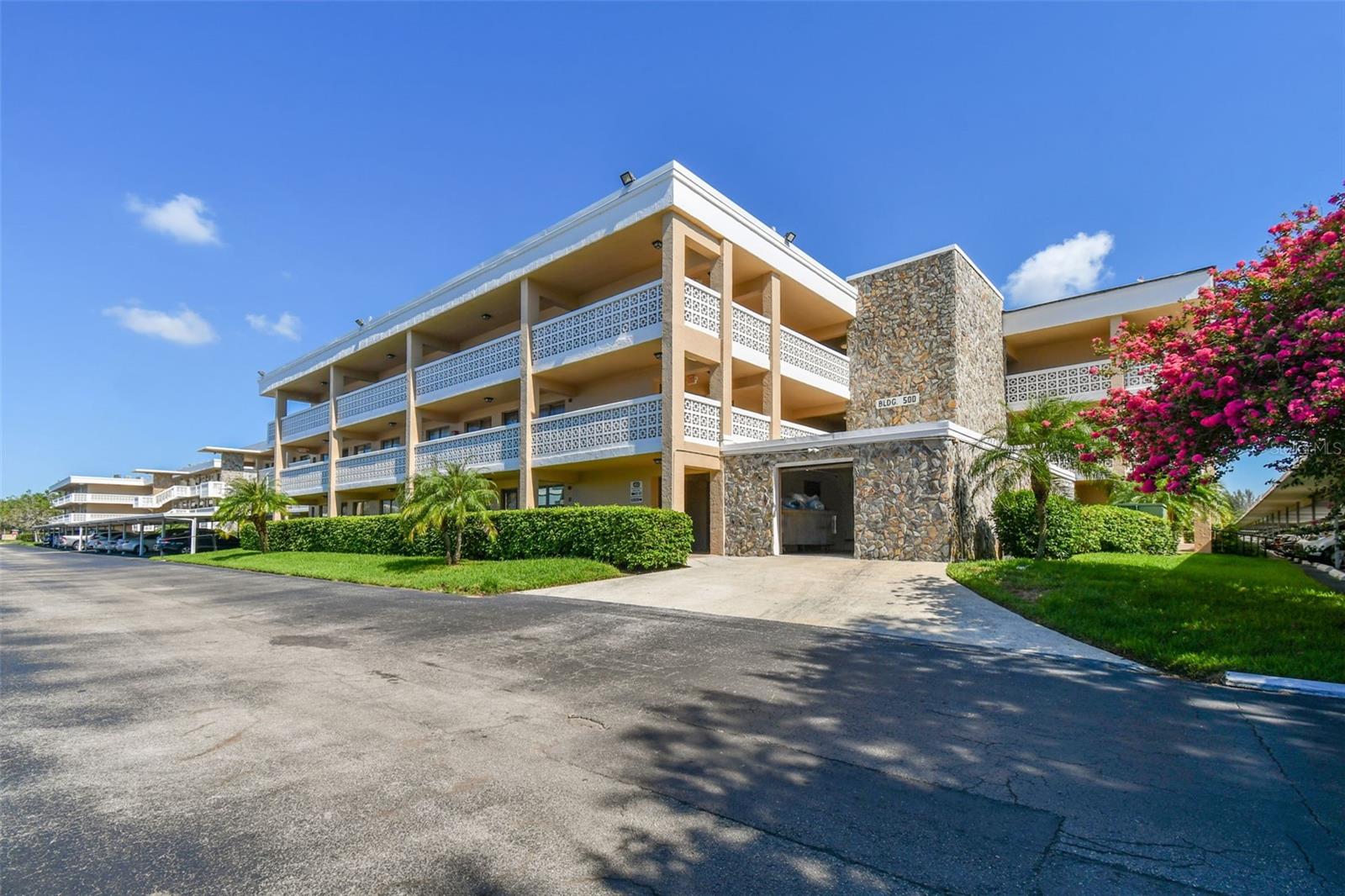 WINSTON PARK NORTHEAST - Residential