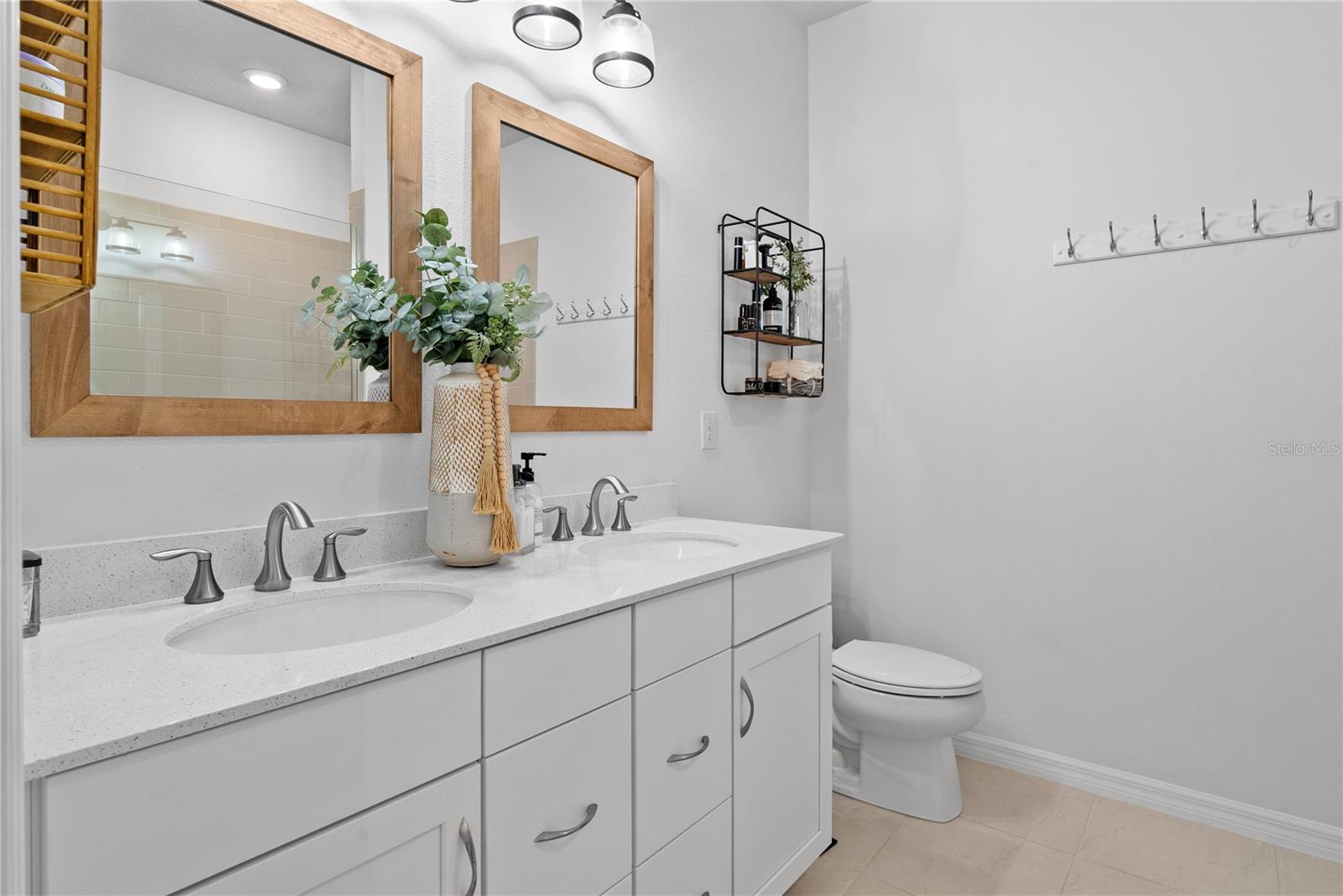 LAKEVIEW PRESERVE - Residential