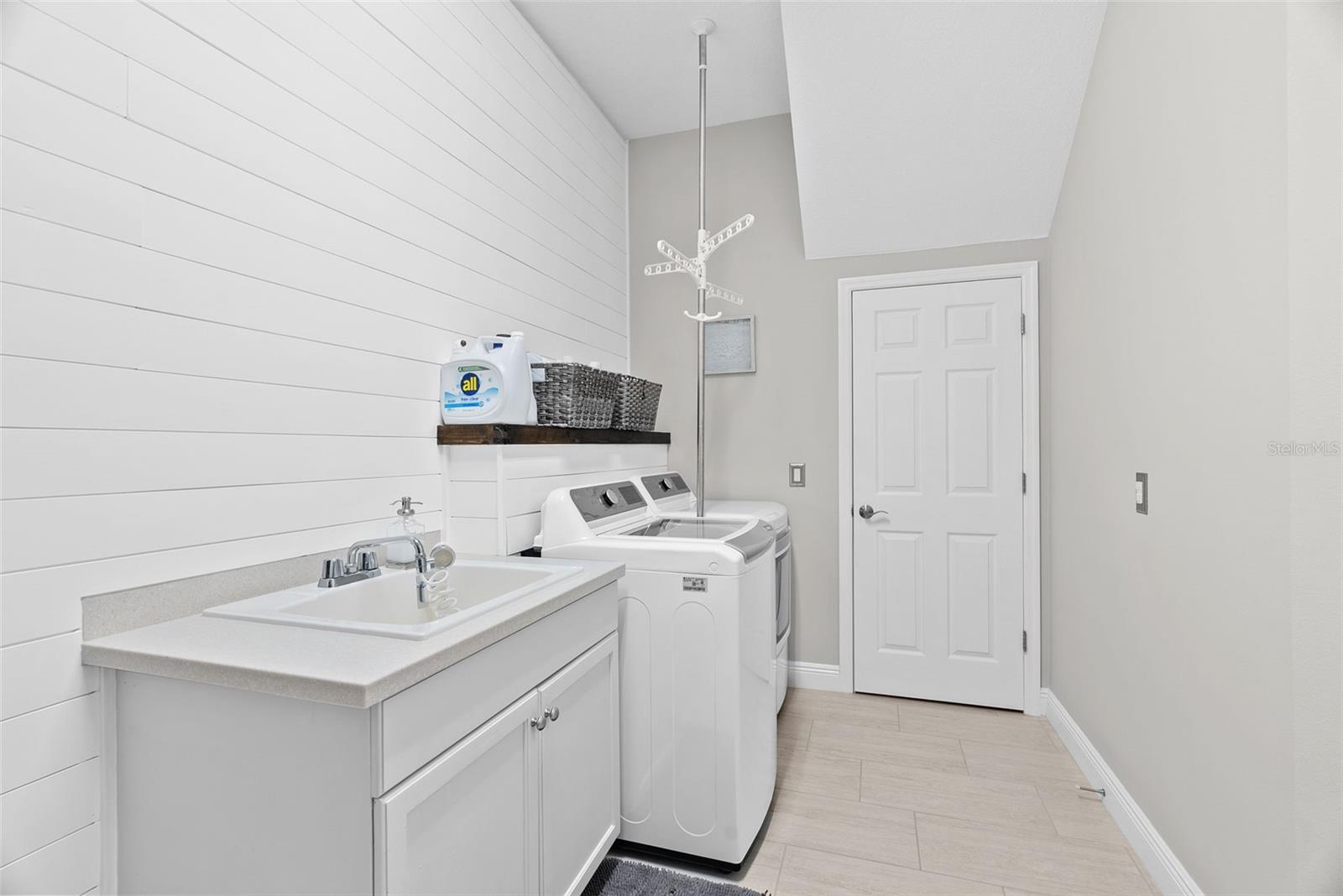 WILDGRASS - Residential