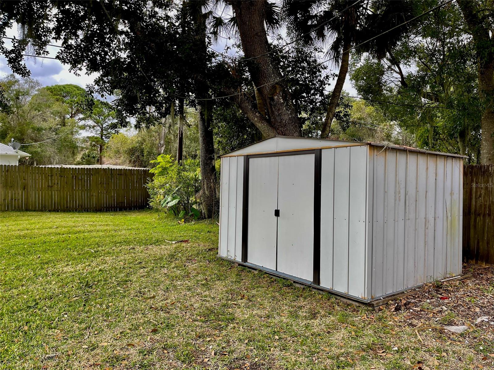 Florida Shores 01 - Residential