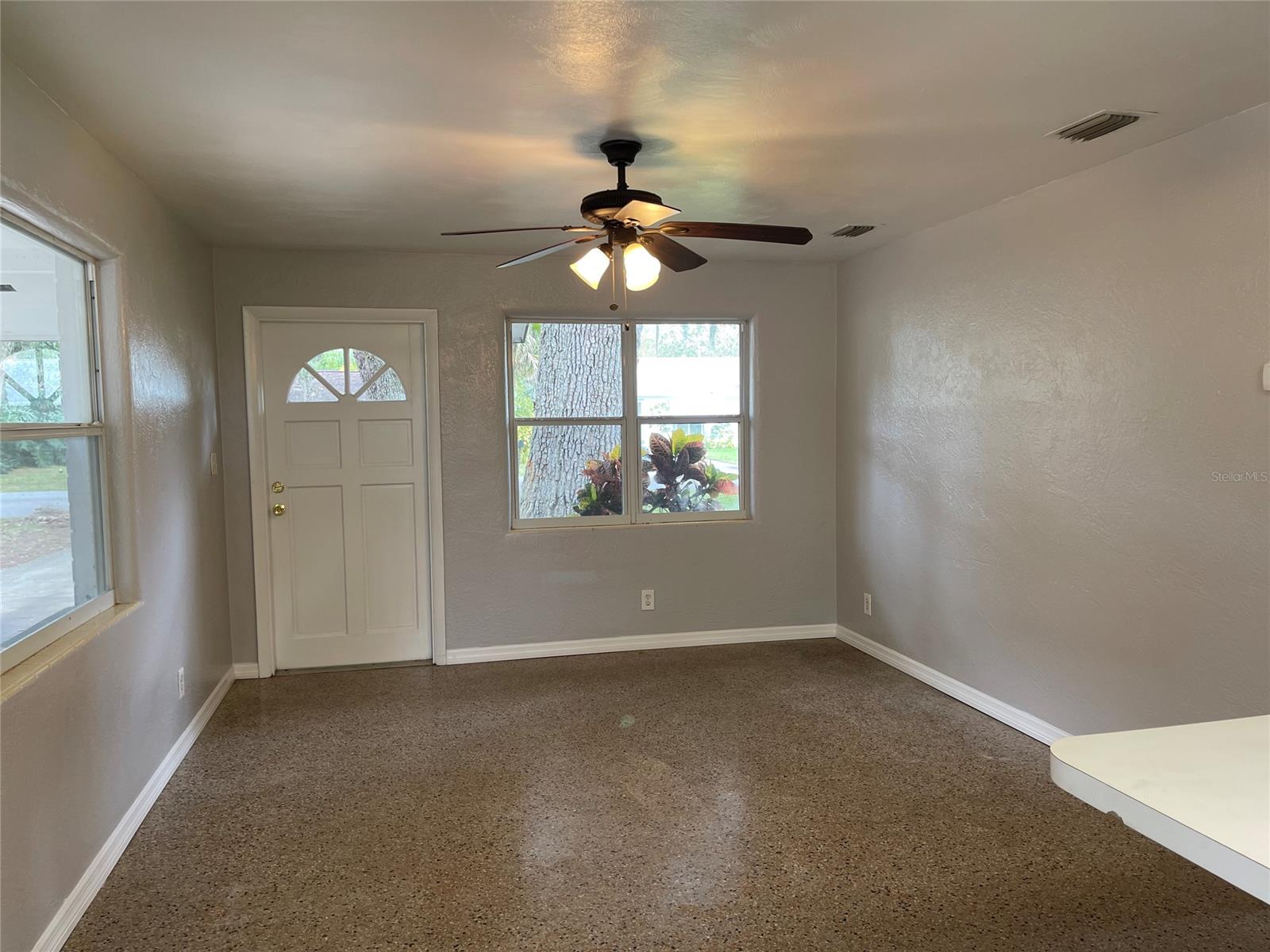 Florida Shores 01 - Residential