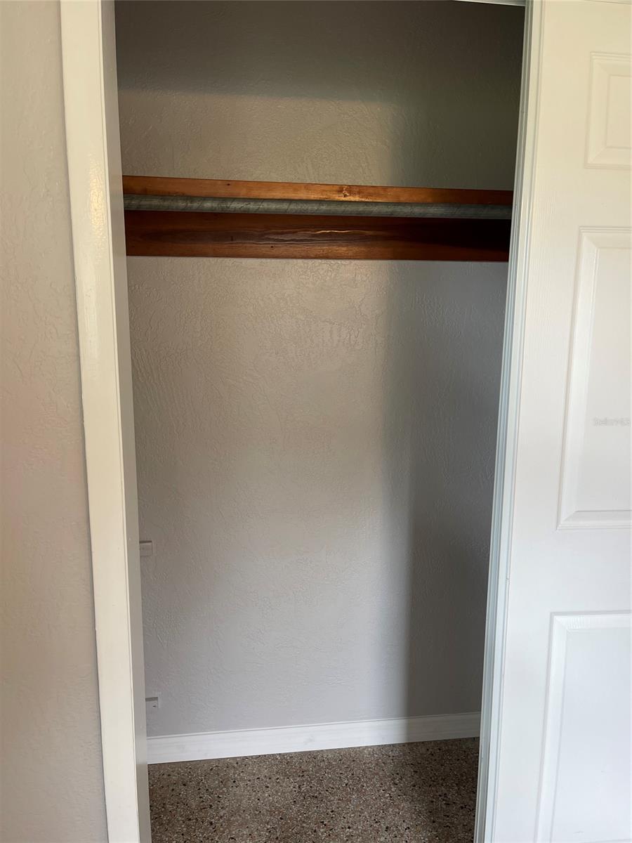 Florida Shores 01 - Residential