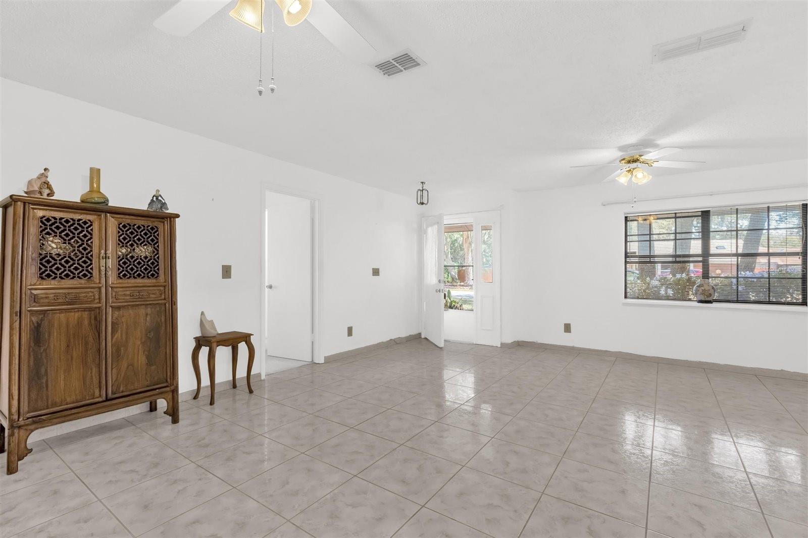 PALMS DEL MAR - Residential