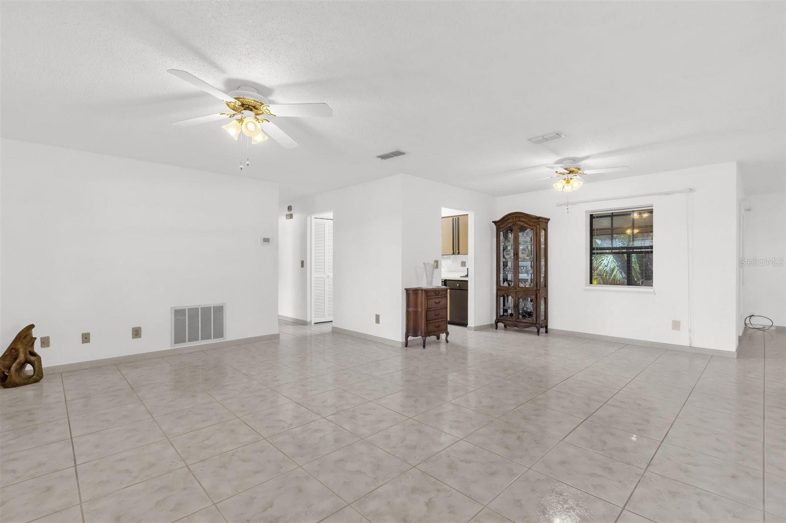 PALMS DEL MAR - Residential