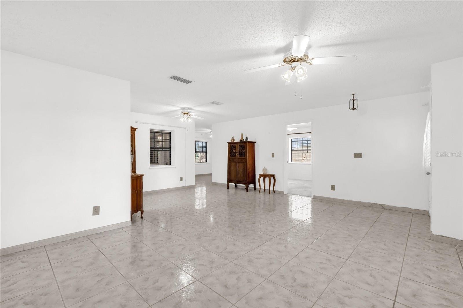 PALMS DEL MAR - Residential