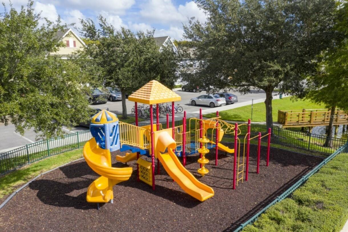 VENETIAN BAY VLG CONDO PH 2 - Residential