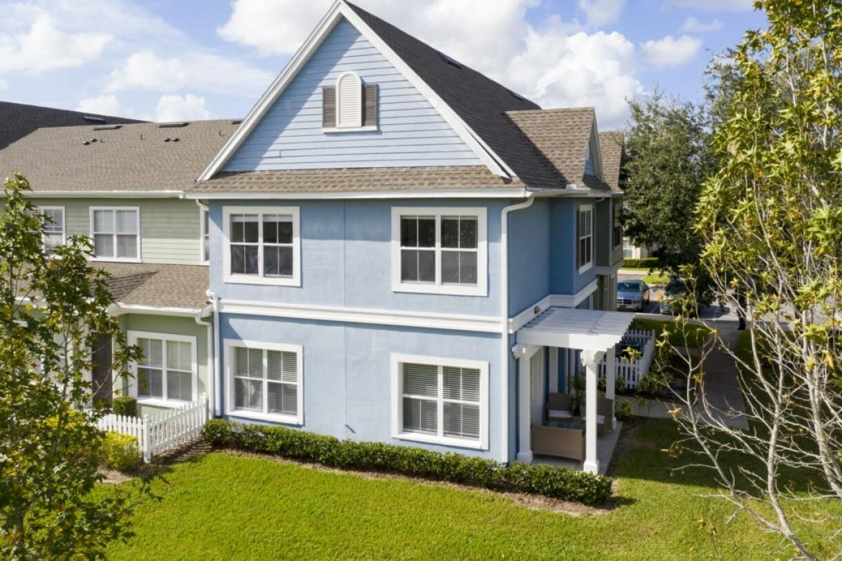 VENETIAN BAY VLG CONDO PH 2 - Residential